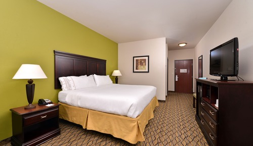 Standard Room, 1 King Bed, Accessible (Communications, Mobil, Roll-In Shower)