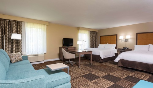 Suite, 2 Queen Beds, Non Smoking