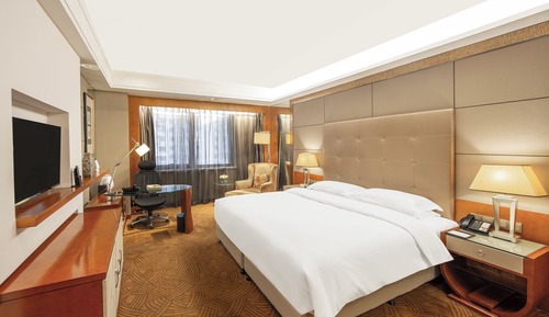 Superior Room, 1 King Bed