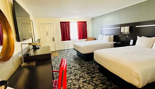 Room, 2 Queen Beds, Non Smoking