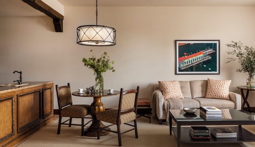 One Bedroom Suite with Two Full Beds