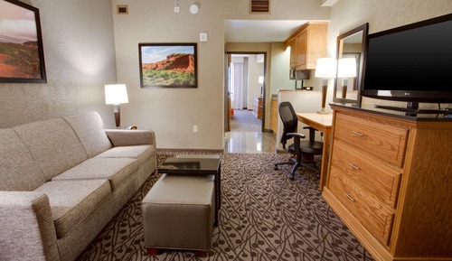 Suite, 1 King Bed with Sofa bed, Accessible, Refrigerator & Microwave (2 Rooms, Tub)