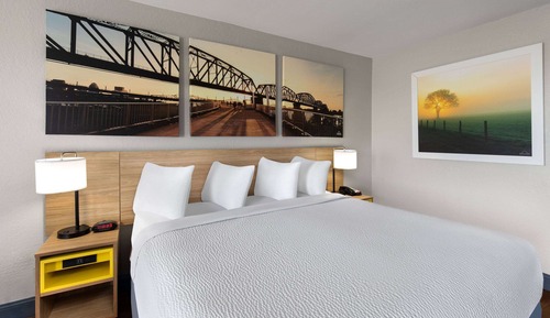 Room, 1 King Bed, Accessible