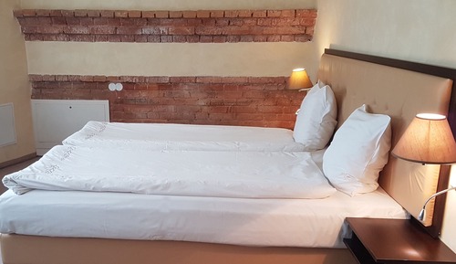 Economy Twin Room