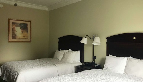 Two queen beds non smoking