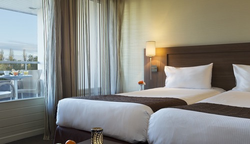 Superior Studio, Double or Twin Beds