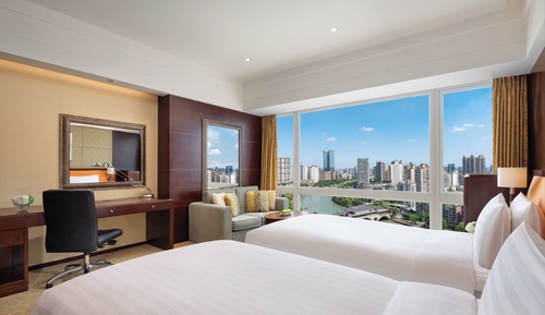 Horizon, Room, 2 Twin Beds, River View