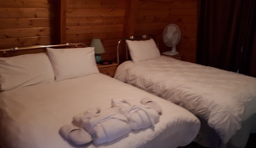 Executive Suite, 2 Bedrooms, Jetted Tub, Sea View