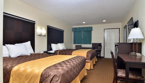 Room, 2 Queen Beds, Non Smoking