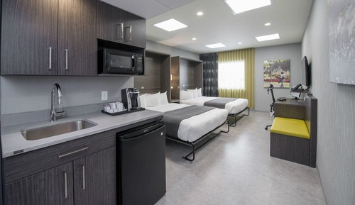 Room (Distinction)