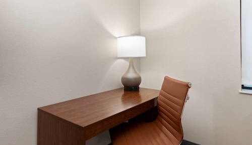 Suite, Multiple Beds, Non Smoking, Kitchenette