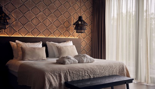 Suite (Ibiza)
