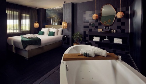 Suite (Bali)