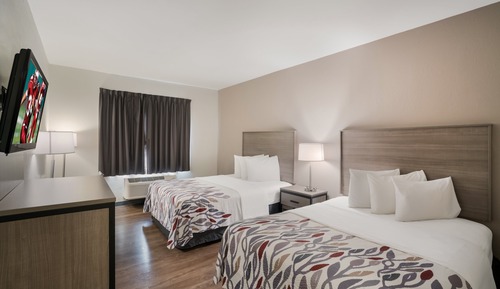 Deluxe Room, 2 Queen Beds, Non Smoking