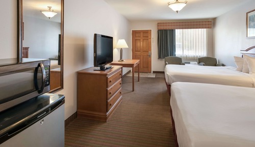 Standard Room, 2 Queen Beds, Non Smoking