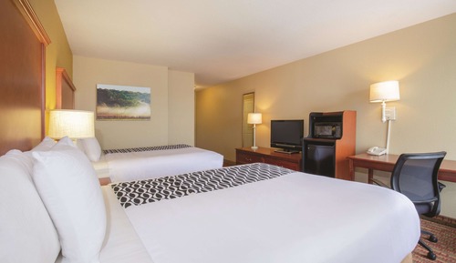 Room, 2 Queen Beds, Non Smoking