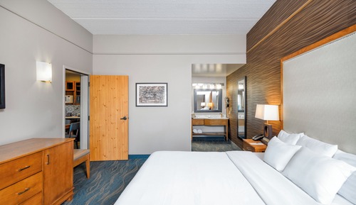 Suite, 1 King Bed
