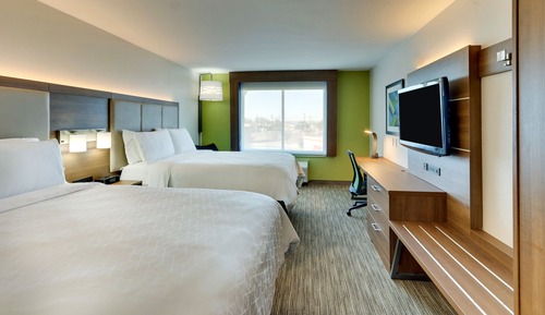 Standard Room, 2 Queen Beds, Accessible Bathtub (Accessible Tub)