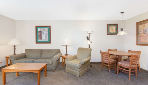 Standard Room, 2 Queen Beds