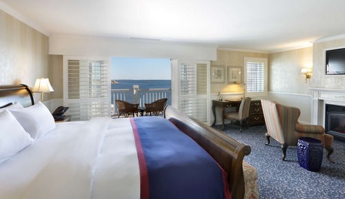 Room, 1 King Bed (Shoreline)