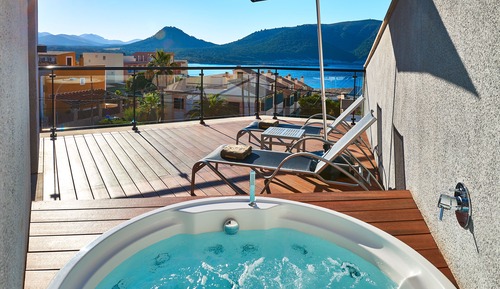 Junior Suite, Hot Tub (Superior)