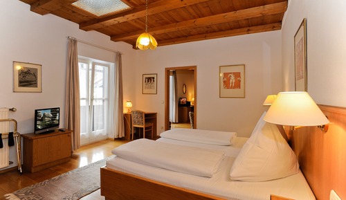 Large Apartment