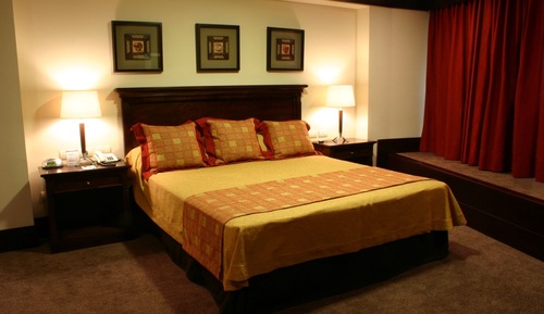 Premium Suite
