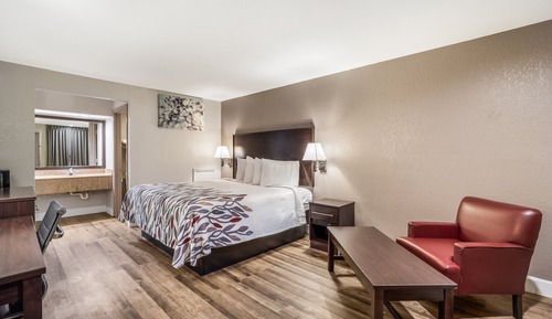 Superior Room, 1 King Bed, Non Smoking