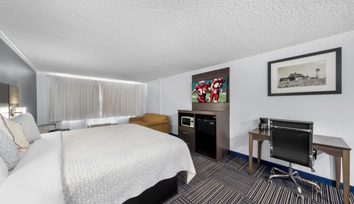 Superior Room, 1 King Bed (Smoke Free)