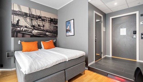 Economy Room, 1 Double Bed, Non Smoking (first night parking included)