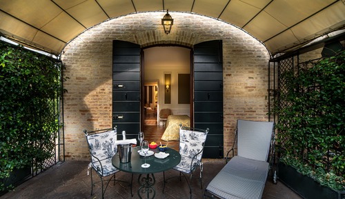 Superior Suite