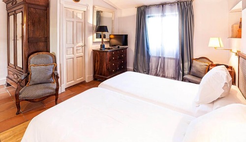 Double Room (Jardín)