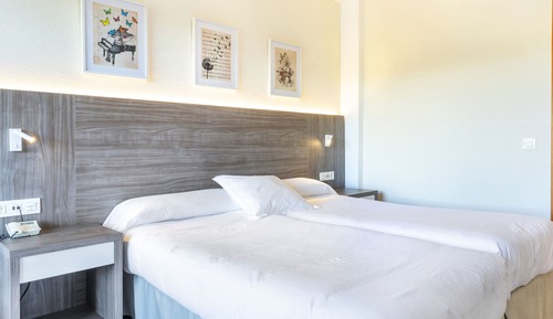Twin Room