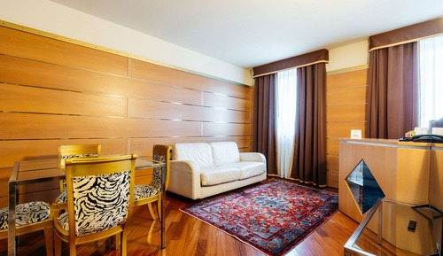 Suite, 2 Bedrooms, Jetted Tub
