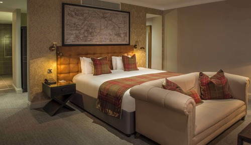 Signature Suite