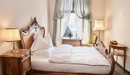 Classic single room with sea view
