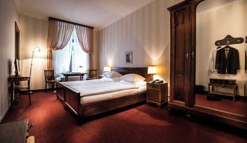 Superior double room with forest view