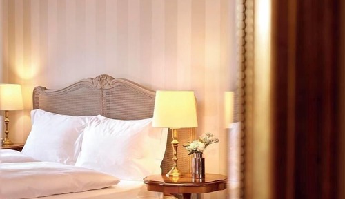 Classic double room with sea view