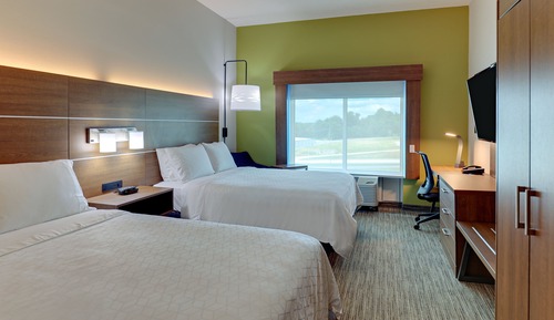 Standard Room, 2 Queen Beds, Accessible Bathtub (Communications)