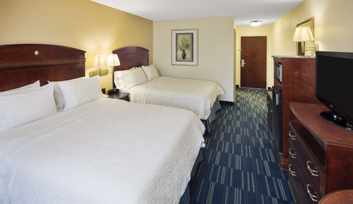 Two queen beds non smoking