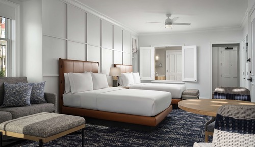 Oceanfront Cottage Guestroom - 2 Queen