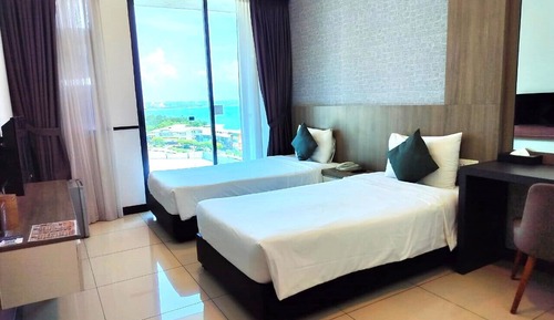 Superior Twin Room