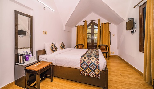 Premium Triple Room