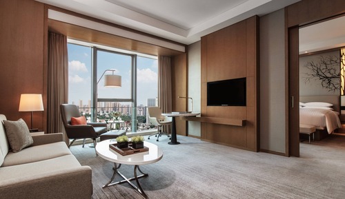 Room, 1 King Bed, City View