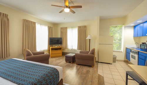 Deluxe Room, Multiple Beds