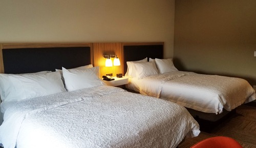 Room, 2 Queen Beds, Accessible, Bathtub (Mobility & Hearing)
