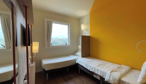 Apartment, 2 Twin Beds
