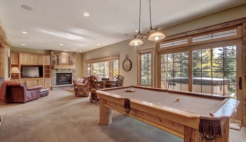 House, Multiple Beds (Christie Heights Retreat)