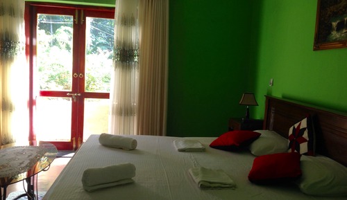 Deluxe Double Room, Garden View