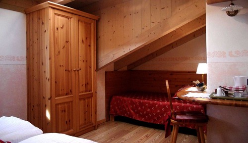 Room, Tower (Attic)